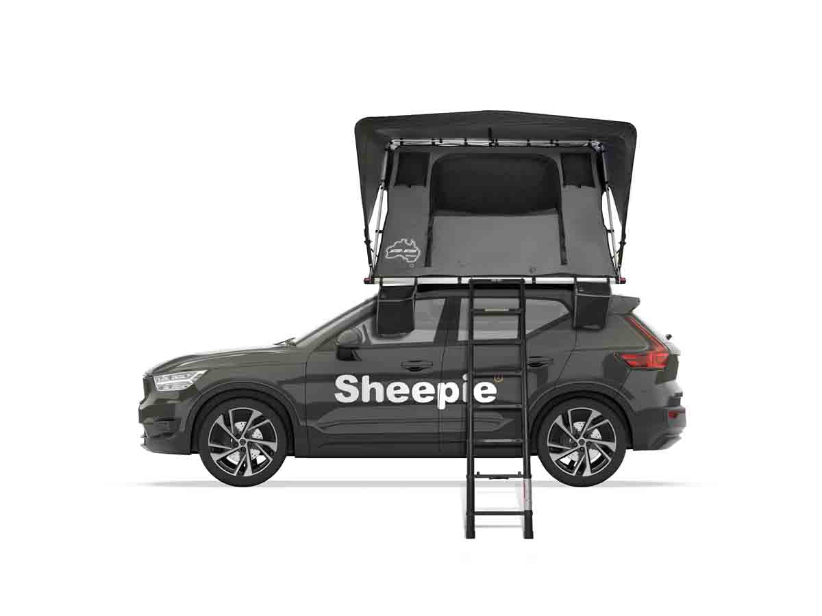 Outdoor-Dachzelt aus Stoff als freigestelltes Produktfoto